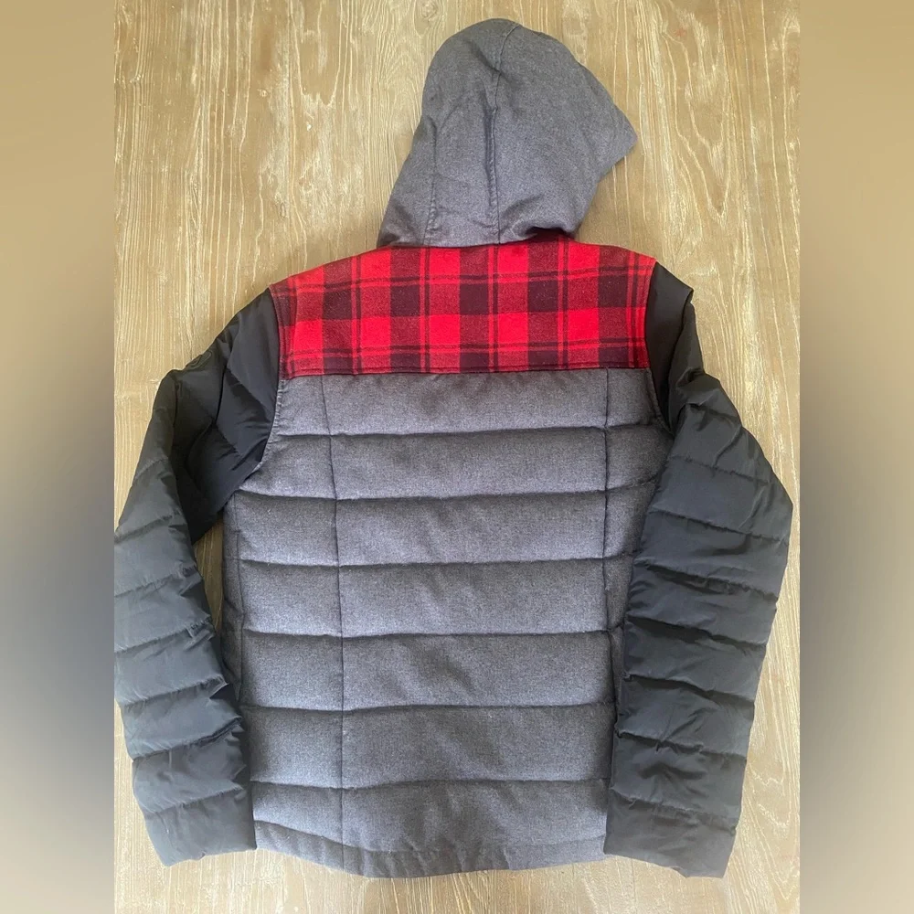Men’s “Taylor Quilted” Moose Knuckles Winter Jacket Size Small - Picture 2 of 10